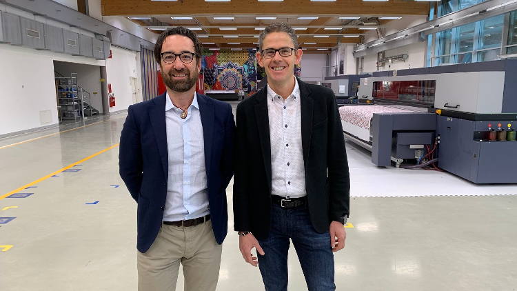 Durst strengthens Large Format Printing division with new dual leadership and central management.