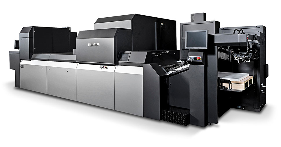 EGGER Druck &amp; Medien investment in Jet Press 750S drives business growth.