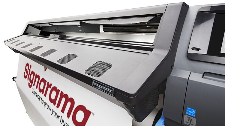 Birmingham Signarama hits accelerator on vehicle wraps with HP Latex 365.