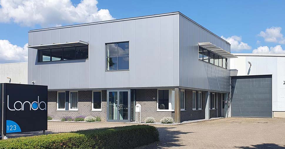 Landa opens European Ink Facility, doubling capacity to support increased press sales and booming print volumes.